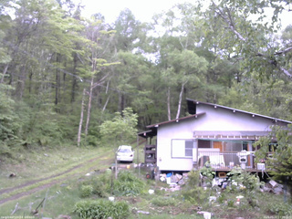 長野県菅平高原 ゆたか山荘 西側(坂上) 2026/05/21 17:00