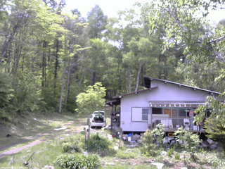 長野県菅平高原 ゆたか山荘 西側(坂上) 2026/05/23 13:00