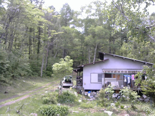 長野県菅平高原 ゆたか山荘 西側(坂上) 2026/05/25 13:00
