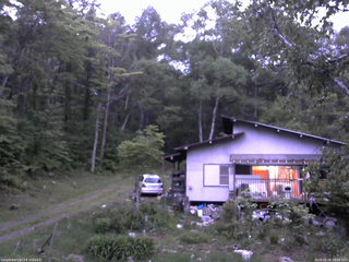 長野県菅平高原 ゆたか山荘 西側(坂上) 2026/05/26 19:00