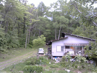 長野県菅平高原 ゆたか山荘 西側(坂上) 2026/05/27 18:00