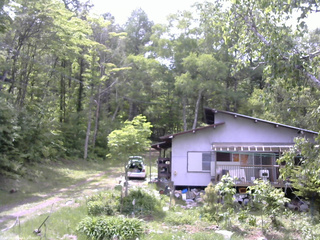 長野県菅平高原 ゆたか山荘 西側(坂上) 2026/05/28 13:00