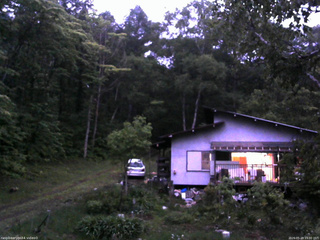 長野県菅平高原 ゆたか山荘 西側(坂上) 2026/05/28 19:00