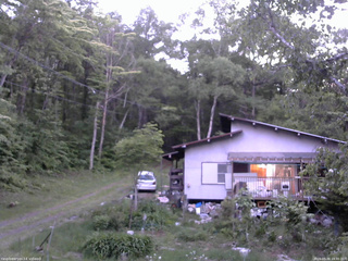 長野県菅平高原 ゆたか山荘 西側(坂上) 2026/05/30 19:00