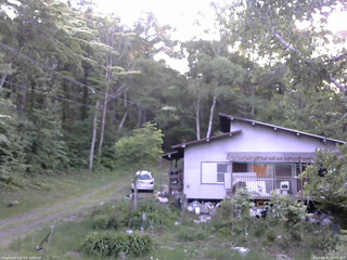 長野県菅平高原 ゆたか山荘 西側(坂上) 2026/06/01 17:45
