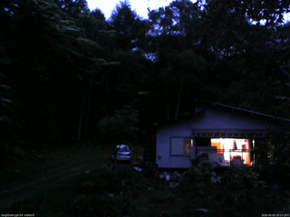 長野県菅平高原 ゆたか山荘 西側(坂上) 2026/06/03 19:15