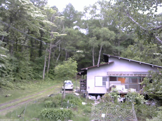 長野県菅平高原 ゆたか山荘 西側(坂上) 2026/06/04 18:00
