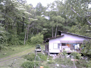 長野県菅平高原 ゆたか山荘 西側(坂上) 2026/06/08 12:00