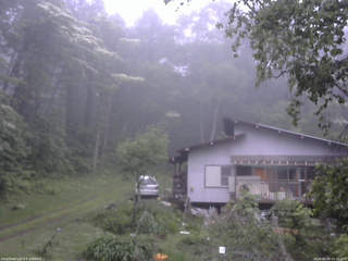 長野県菅平高原 ゆたか山荘 西側(坂上) 2026/06/09 05:15