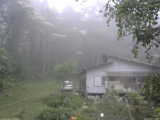 長野県菅平高原 ゆたか山荘 西側(坂上) 2026/06/09 06:15