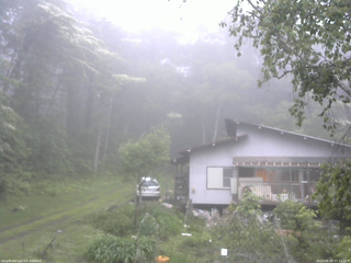 長野県菅平高原 ゆたか山荘 西側(坂上) 2026/06/09 07:15