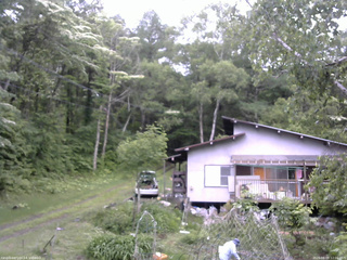 長野県菅平高原 ゆたか山荘 西側(坂上) 2026/06/09 12:00