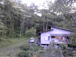 長野県菅平高原 ゆたか山荘 西側(坂上) 2026/06/10 18:45