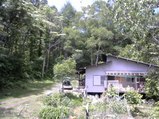 長野県菅平高原 ゆたか山荘 西側(坂上) 2026/06/11 11:00