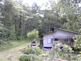 長野県菅平高原 ゆたか山荘 西側(坂上) 2026/06/11 14:00