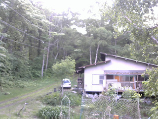 長野県菅平高原 ゆたか山荘 西側(坂上) 2026/06/11 17:00