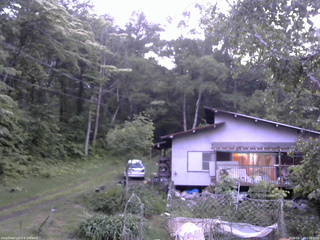 長野県菅平高原 ゆたか山荘 西側(坂上) 2026/06/12 19:00