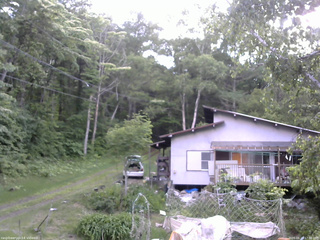 長野県菅平高原 ゆたか山荘 西側(坂上) 2026/06/13 17:00