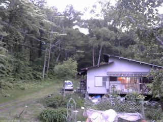 長野県菅平高原 ゆたか山荘 西側(坂上) 2026/06/13 19:00