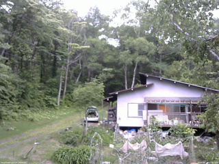 長野県菅平高原 ゆたか山荘 西側(坂上) 2026/06/14 15:00