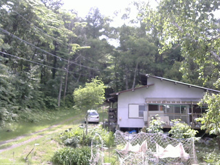 長野県菅平高原 ゆたか山荘 西側(坂上) 2026/06/16 15:00