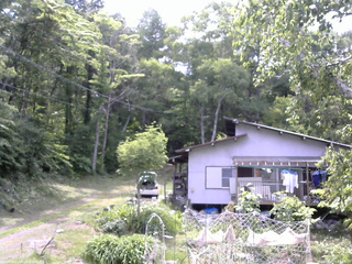 長野県菅平高原 ゆたか山荘 西側(坂上) 2026/06/17 13:30