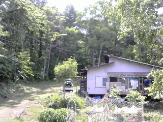 長野県菅平高原 ゆたか山荘 西側(坂上) 2026/06/17 14:00