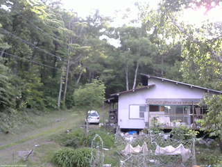 長野県菅平高原 ゆたか山荘 西側(坂上) 2026/06/17 17:00