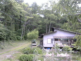 長野県菅平高原 ゆたか山荘 西側(坂上) 2026/06/18 14:00
