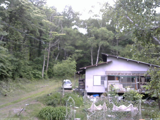 長野県菅平高原 ゆたか山荘 西側(坂上) 2026/06/18 16:45