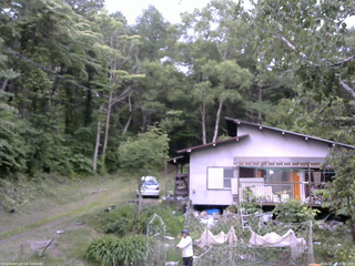 長野県菅平高原 ゆたか山荘 西側(坂上) 2026/06/18 18:00