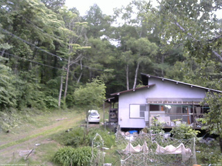 長野県菅平高原 ゆたか山荘 西側(坂上) 2026/06/18 18:30