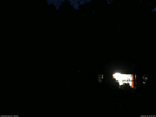 長野県菅平高原 ゆたか山荘 西側(坂上) 2026/06/18 19:45