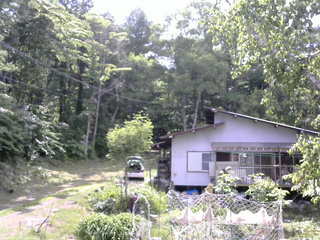 長野県菅平高原 ゆたか山荘 西側(坂上) 2026/06/19 14:00