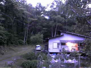 長野県菅平高原 ゆたか山荘 西側(坂上) 2026/06/19 19:15