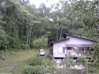 長野県菅平高原 ゆたか山荘 西側(坂上) 2026/06/20 17:00