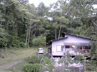 長野県菅平高原 ゆたか山荘 西側(坂上) 2026/06/21 18:30