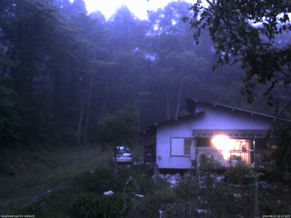 長野県菅平高原 ゆたか山荘 西側(坂上) 2026/06/22 19:15