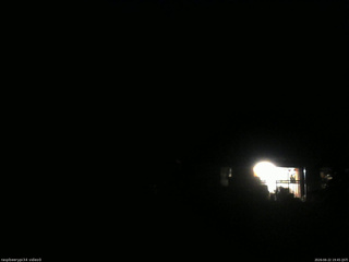 長野県菅平高原 ゆたか山荘 西側(坂上) 2026/06/22 19:45