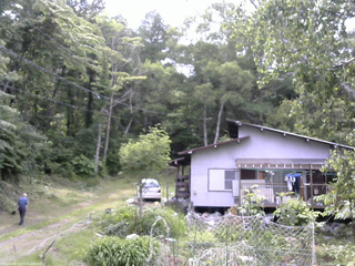 長野県菅平高原 ゆたか山荘 西側(坂上) 2026/06/23 13:45