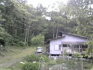 長野県菅平高原 ゆたか山荘 西側(坂上) 2026/06/23 16:00