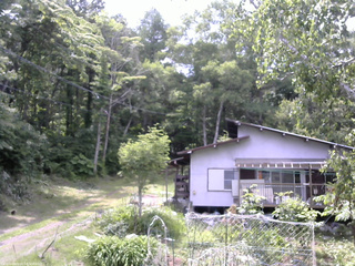 長野県菅平高原 ゆたか山荘 西側(坂上) 2026/06/24 13:15