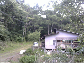 長野県菅平高原 ゆたか山荘 西側(坂上) 2026/07/03 18:00