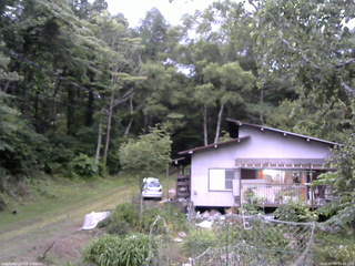 長野県菅平高原 ゆたか山荘 西側(坂上) 2026/07/05 19:00