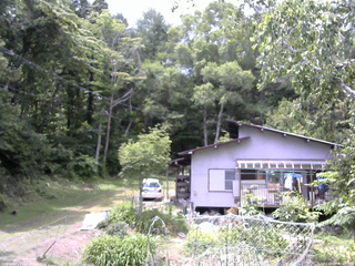 長野県菅平高原 ゆたか山荘 西側(坂上) 2026/07/07 11:45