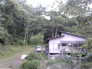 長野県菅平高原 ゆたか山荘 西側(坂上) 2026/07/07 18:00