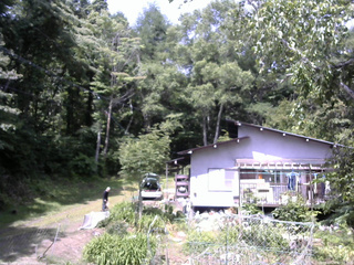 長野県菅平高原 ゆたか山荘 西側(坂上) 2026/07/08 10:00