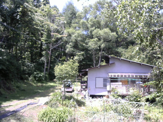 長野県菅平高原 ゆたか山荘 西側(坂上) 2026/07/15 11:00