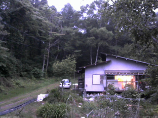 長野県菅平高原 ゆたか山荘 西側(坂上) 2026/07/16 19:00
