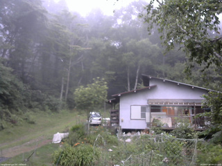 長野県菅平高原 ゆたか山荘 西側(坂上) 2026/07/26 09:15